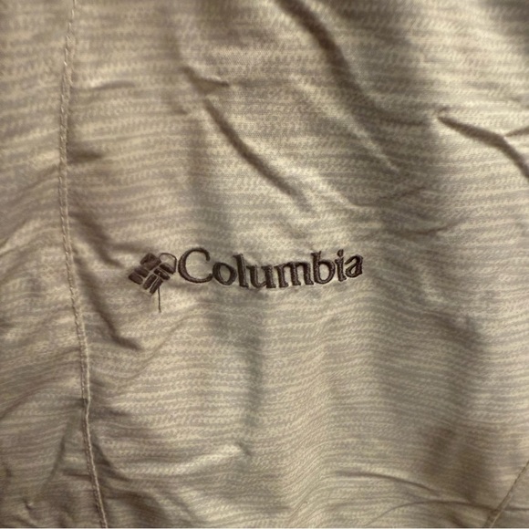 Columbia women’s ruby river interchange 3 in 1 Jacket. Size medium - Picture 3 of 6